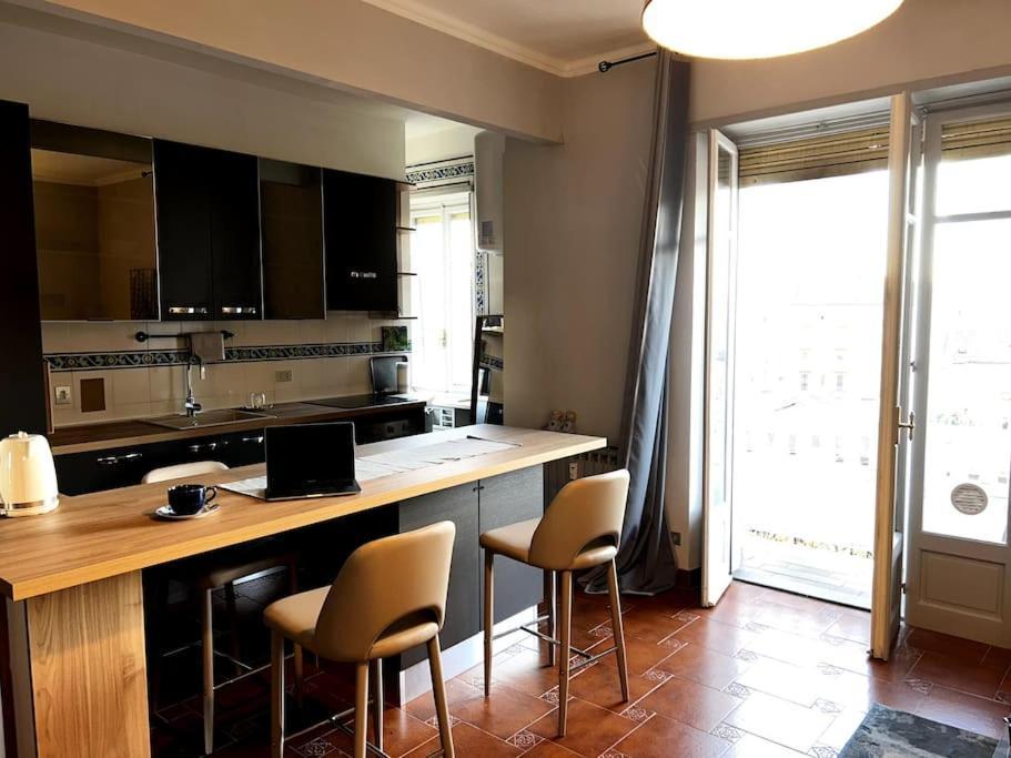 Intero Alloggio: Appartamento Turín Exterior foto